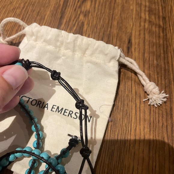 New never worn Victoria Emerson wrap bracelet - Picture 3 of 4